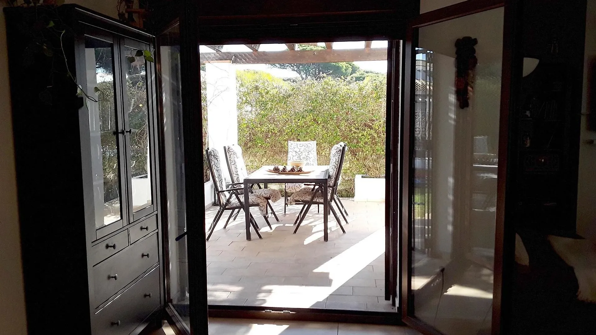 Villa With 4 Bedrooms In Roche, With Pool Access, Furnished Garden And Conil De La Frontera İspanya