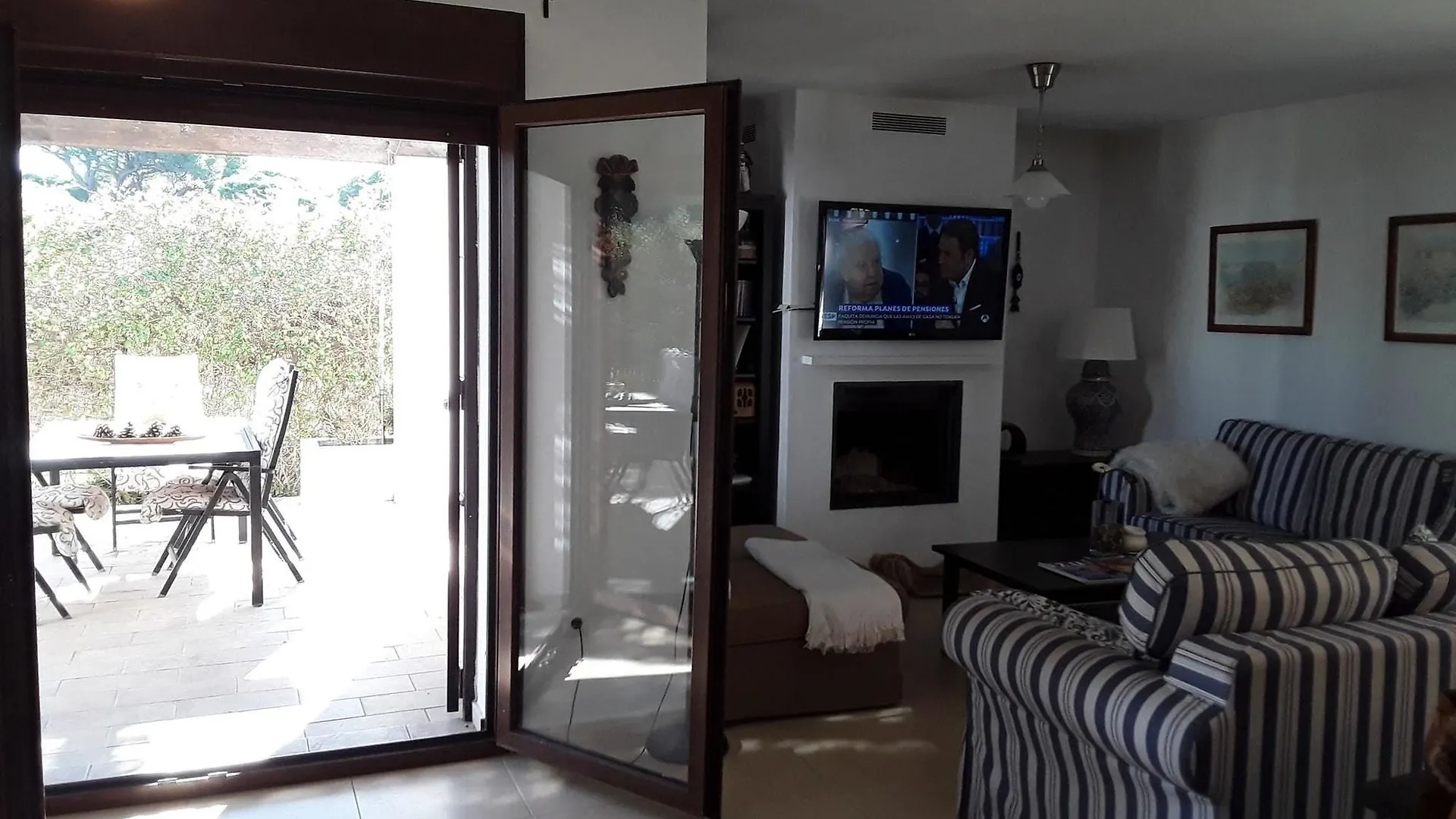 Villa With 4 Bedrooms In Roche, With Pool Access, Furnished Garden And Conil De La Frontera İspanya